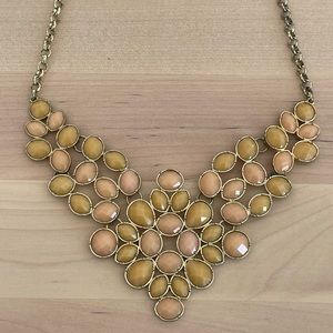 Francesca’s Peach Fashion Statement Necklace Gold